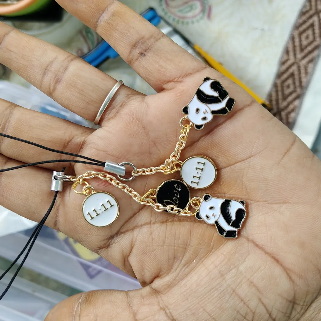 phone charms at GiftPocket